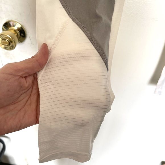 Danskin Womens Leggings Sz Small Mid Rise Mesh Logo Gray Activewear Workout - Picture 10 of 14